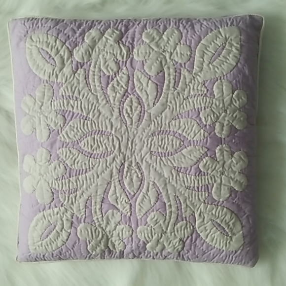 ✨HP✨Hawaiian Quilt Collection - Picture 6 of 6